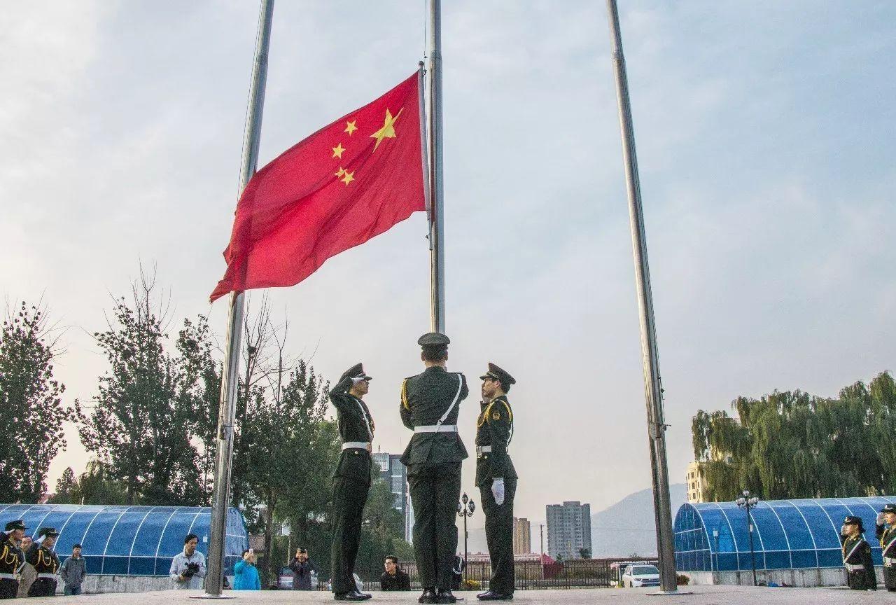 当一对情侣无话可说的时候,是不是意味着要分手?-专业的问答平台